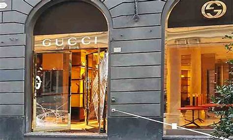 negozio gucci genova